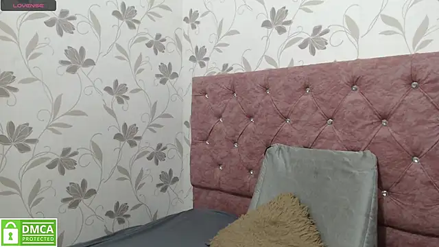 Snapshot of gabriella_27 chatting on February 2025 12:25:02 PM gabriella 27 online show from February 2025 12:25:02 PM