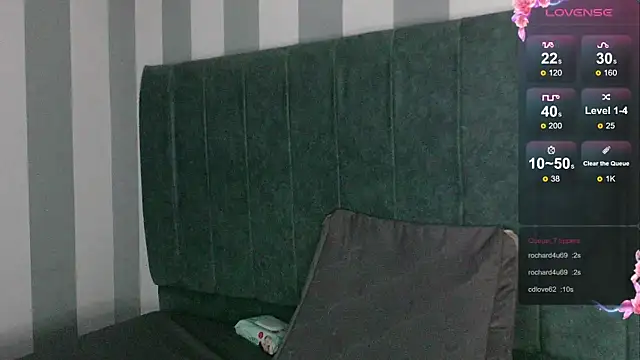 Snapshot of gabriella_27 chatting on February 2025 04:10:02 AM gabriella 27 online show from February 2025 04:10:02 AM