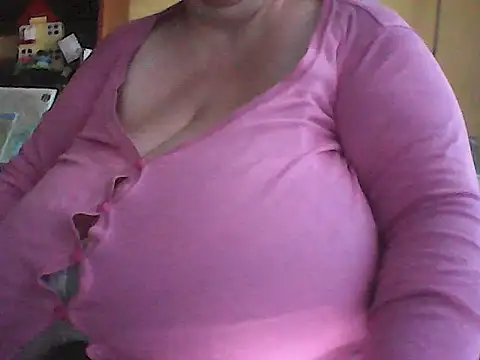 Nataliesbestjuggs online show from June 2026 03:52:02 AM