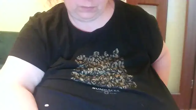 Nataliesbestjuggs online show from March 2026 06:26:01 PM