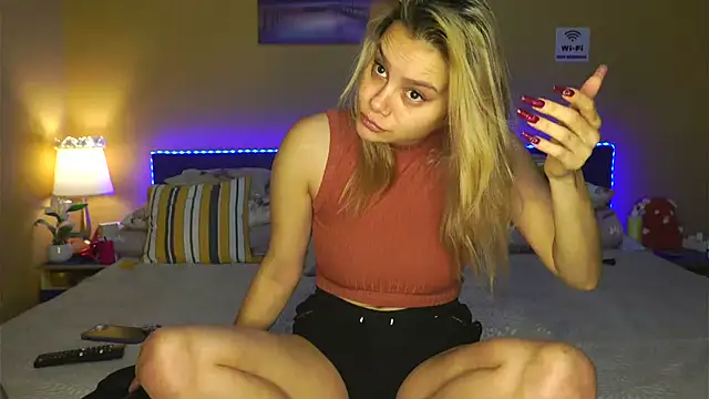 Snapshot of Tasty_Shape chatting on September 2025 05:12:01 AM Tasty Shape online show from September 2025 05:12:01 AM