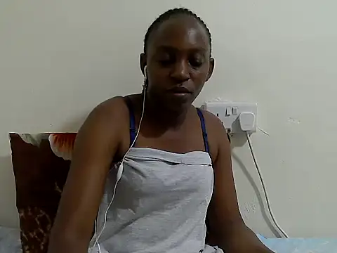 Snapshot of lizbela1 chatting on November 2025 08:53:02 PM lizbela1 online show from November 2025 08:53:02 PM