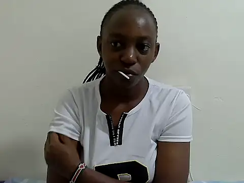 Snapshot of lizbela1 chatting on November 2025 01:39:02 AM lizbela1 online show from November 2025 01:39:02 AM