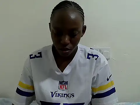 Snapshot of lizbela1 chatting on November 2025 05:24:01 PM lizbela1 online show from November 2025 05:24:01 PM