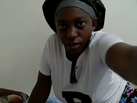 Snapshot of lizbela1 chatting on May 2026 08:00:02 AM lizbela1 online show from May 2026 08:00:02 AM
