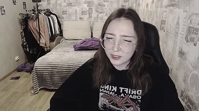 AmeliaKamishiro online show from December 2024 01:22:02 PM