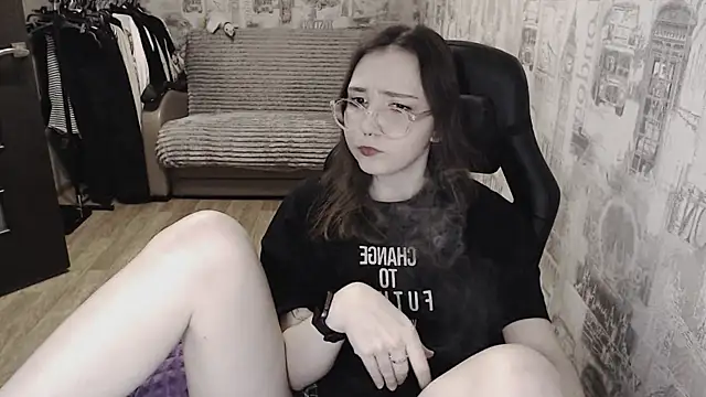 AmeliaKamishiro online show from February 2025 08:03:01 PM