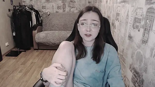 AmeliaKamishiro online show from March 2025 04:14:01 PM