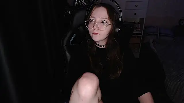 Snapshot of AmeliaKamishiro chatting on November 2025 01:01:02 PM AmeliaKamishiro online show from November 2025 01:01:02 PM