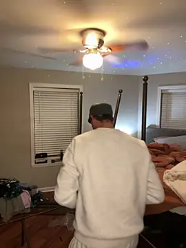 Snapshot of MnM4ever chatting on November 2025 03:00:02 AM MnM4ever online show from November 2025 03:00:02 AM