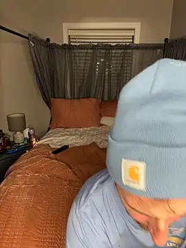 Snapshot of MnM4ever chatting on November 2025 05:44:02 AM MnM4ever online show from November 2025 05:44:02 AM