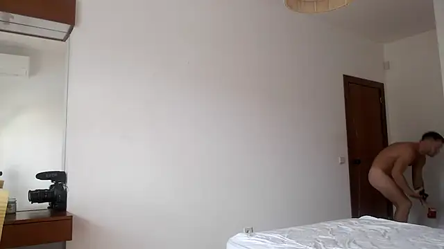 Snapshot of SexyandMarried1 chatting on December 2025 10:47:01 AM SexyandMarried1 online show from December 2025 10:47:01 AM