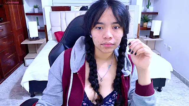 laureentt  online show from September 2025 03:05:01 AM