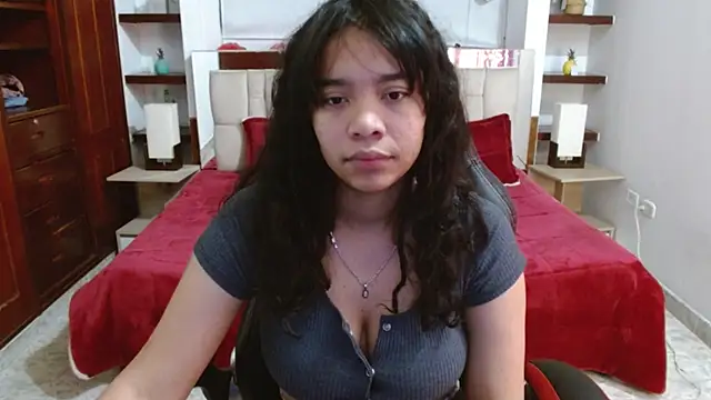 laureentt  online show from March 2025 03:08:01 AM
