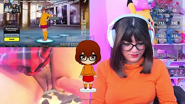 Snapshot of cinna_monroll chatting on December 2025 10:10:01 PM cinna monroll online show from December 2025 10:10:01 PM