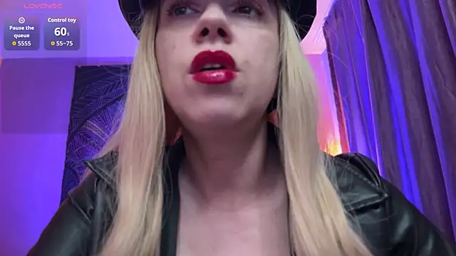 Snapshot of Helena__Femdom chatting on May 2026 08:05:02 PM Helena Femdom online show from May 2026 08:05:02 PM