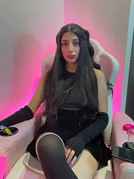 Felicia smok3 online show from May 2026 03:44:01 AM