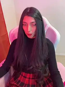 Snapshot of Felicia_smok3 chatting on June 2026 03:11:02 AM Felicia smok3 online show from June 2026 03:11:02 AM