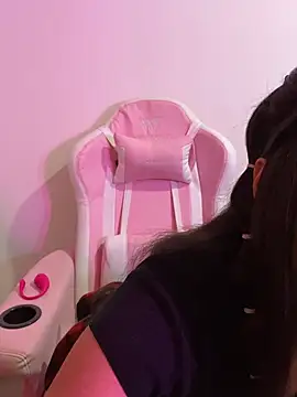 Felicia smok3 online show from May 2026 02:49:02 AM