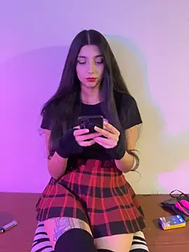 Felicia smok3 online show from November 2025 02:05:02 AM