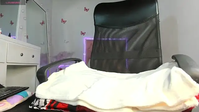 Celeste  sweetx online show from March 2026 06:24:01 PM