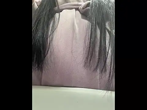 Snapshot of Miss_Flexi_fit chatting on April 2026 11:06:02 AM Miss Flexi fit online show from April 2026 11:06:02 AM