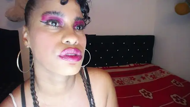 pamela guzmaan online show from February 2026 11:16:01 PM