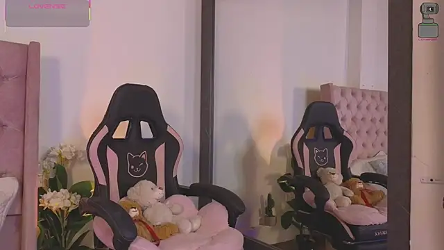  Linoshka 1 online show from March 2026 08:25:01 PM