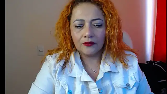 Snapshot of MariaJoseBarraza chatting on October 2025 09:05:02 PM MariaJoseBarraza online show from October 2025 09:05:02 PM