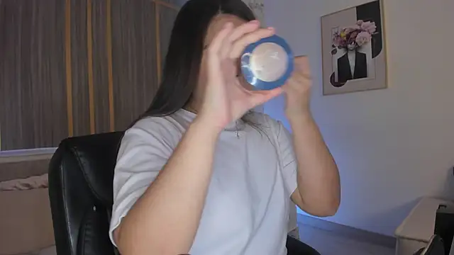 Snapshot of IsabellaAllen chatting on January 2026 11:53:01 PM IsabellaAllen online show from January 2026 11:53:01 PM