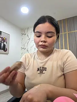 IsabellaAllen online show from July 2026 08:37:01 PM