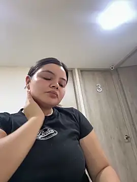 IsabellaAllen online show from April 2026 09:00:02 PM