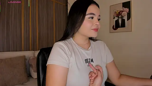 IsabellaAllen online show from October 2025 10:41:02 PM