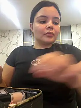 IsabellaAllen online show from October 2025 07:48:02 PM