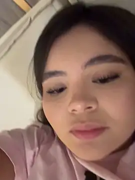 IsabellaAllen online show from December 2025 01:15:02 AM