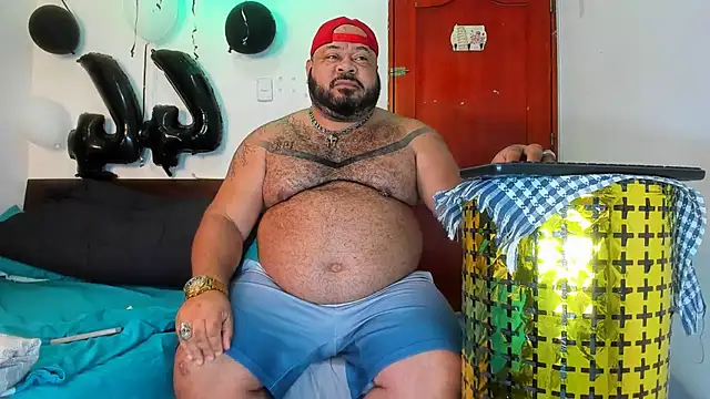 Latino bigcock online show from January 2026 09:08:01 PM