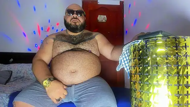 Latino bigcock online show from March 2026 11:56:01 PM