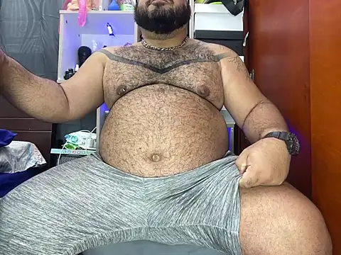 Snapshot of Latino_bigcock chatting on February 2025 08:31:01 PM Latino bigcock online show from February 2025 08:31:01 PM