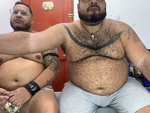 Snapshot of Latino_bigcock chatting on September 2025 01:17:02 AM Latino bigcock online show from September 2025 01:17:02 AM