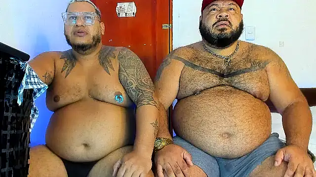 Latino bigcock online show from December 2025 01:34:02 PM