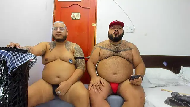 Latino bigcock online show from November 2025 11:19:02 PM