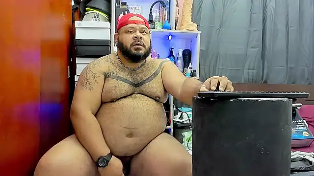 Snapshot of Latino_bigcock chatting on March 2025 03:41:01 PM Latino bigcock online show from March 2025 03:41:01 PM