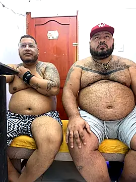 Snapshot of Latino_bigcock chatting on September 2025 01:45:02 AM Latino bigcock online show from September 2025 01:45:02 AM