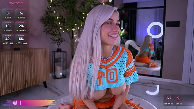 Serene Sophiex online show from May 2026 09:41:02 PM