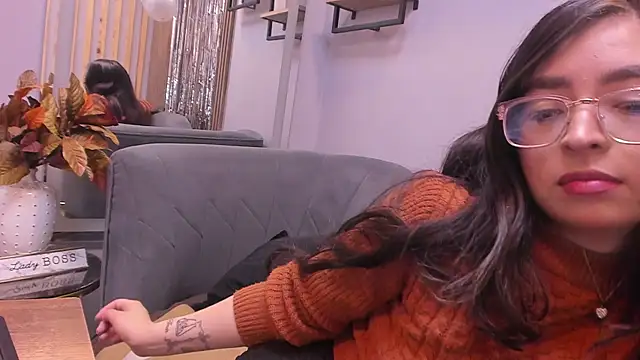 Eva Macalliter online show from December 2025 03:22:02 AM