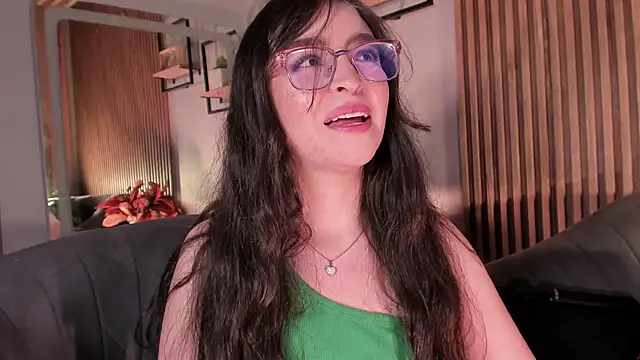 Eva Macalliter online show from April 2026 03:13:01 AM