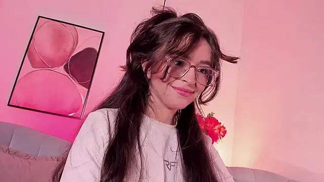 Eva Macalliter online show from March 2026 08:26:33 AM