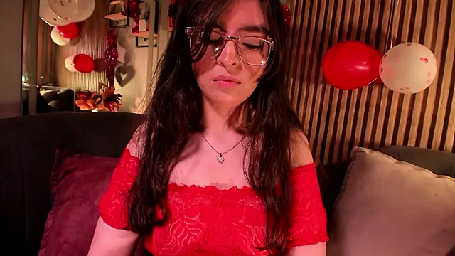 Eva Macalliter online show from February 2026 04:46:01 AM