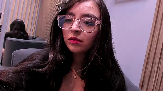 Snapshot of Eva_Macalliter chatting on October 2025 03:49:02 AM Eva Macalliter online show from October 2025 03:49:02 AM