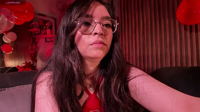 Eva Macalliter online show from February 2026 03:17:01 AM